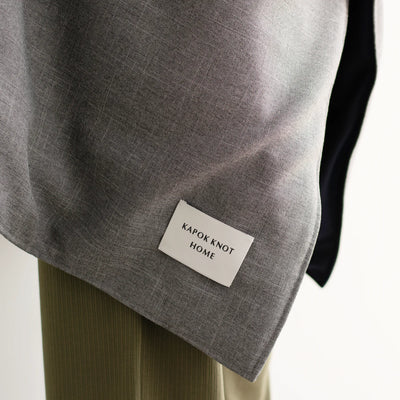 "着れる"ブランケット/Wearable Blanket -gilet-
