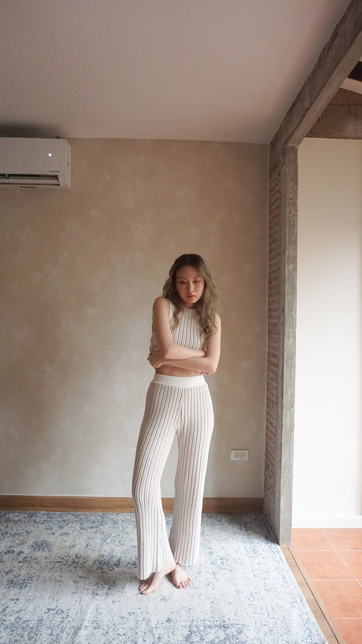 新品未使用 2024SS ENFOLD ニットパンツ コクーン 38 ベージュ 薄手ニットパンツ/COCONUT TROUSERS〈グリーン、ホワイト〉 – VISAL MALL